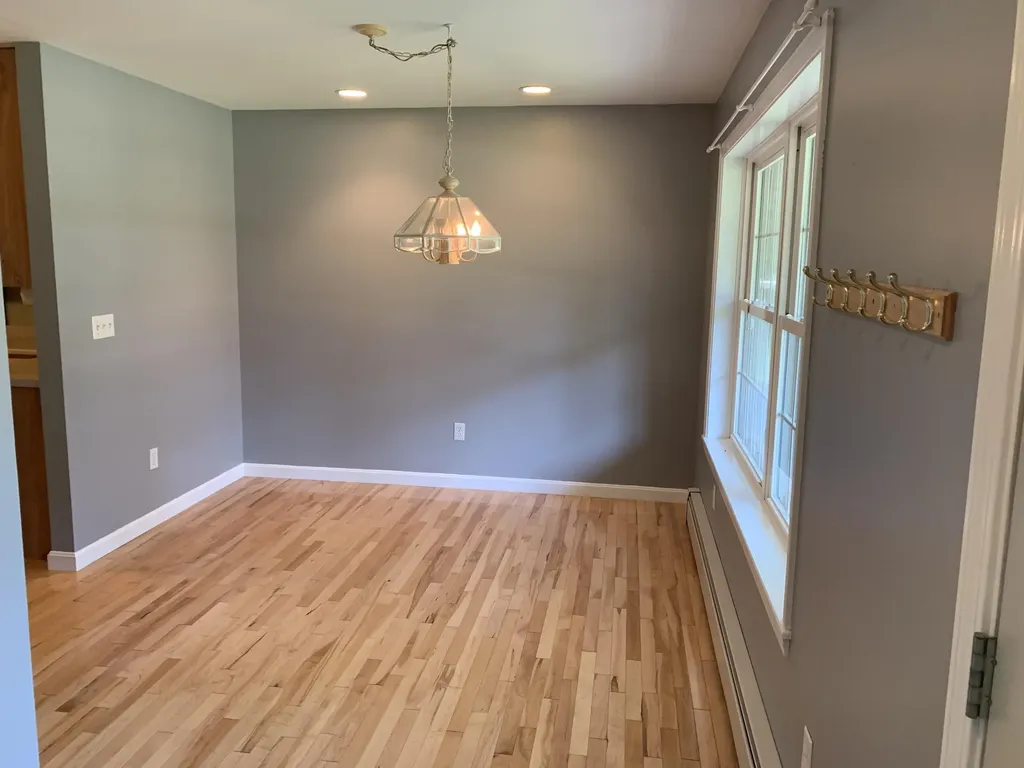 23 Youngs Lane Old Town ME 04468