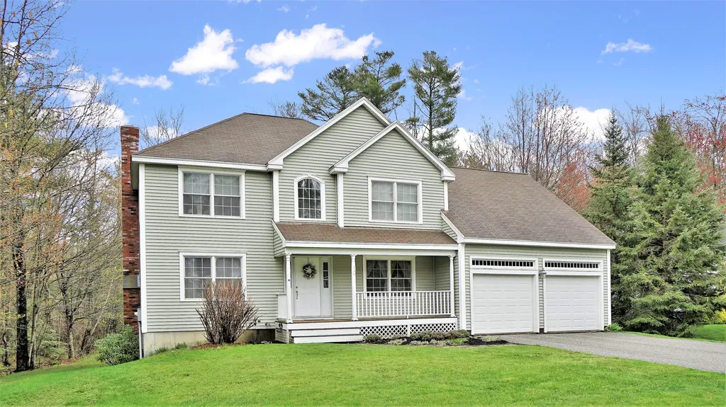 12 Abigail Way Scarborough ME 04074