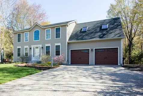 32 Woodman Avenue Saco ME 04072