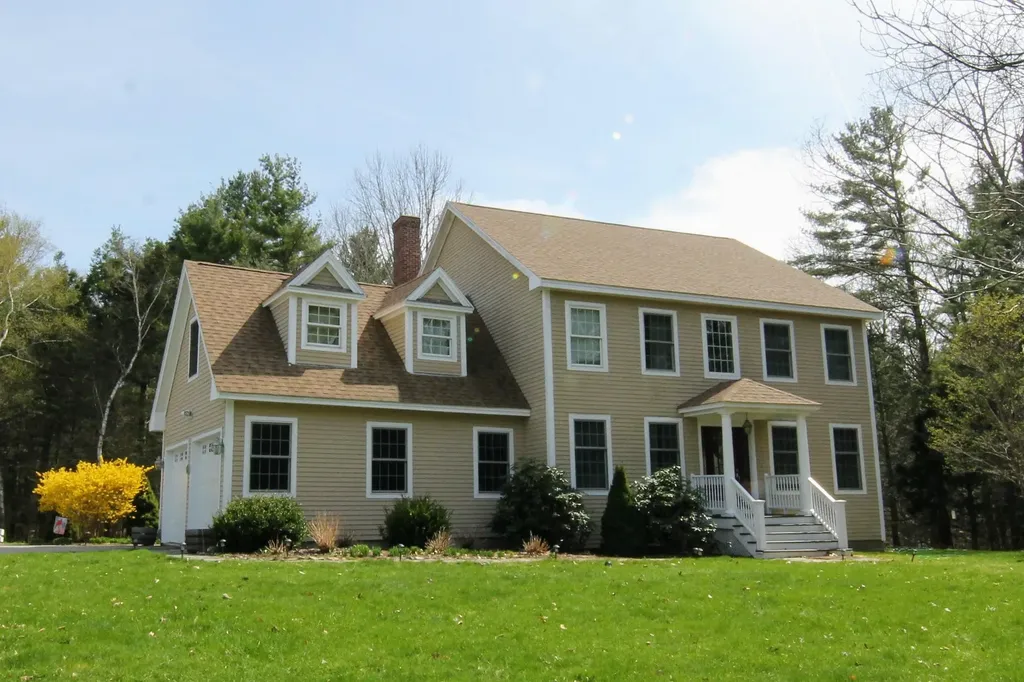 5 Zakayla Lane Kittery ME 03904