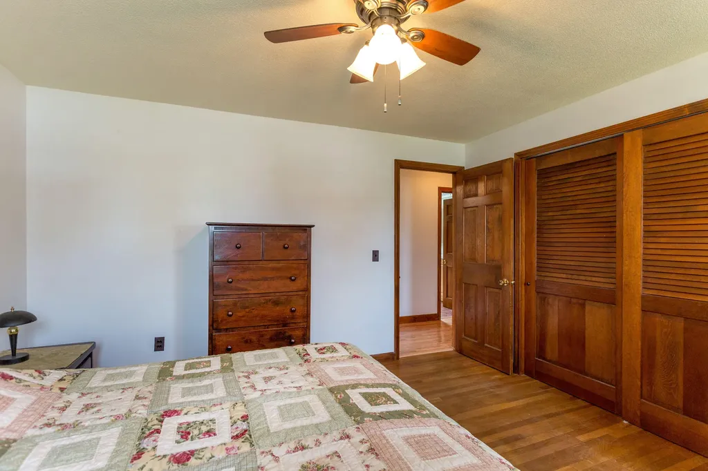 2 Mayfair Circle Augusta ME 04330
