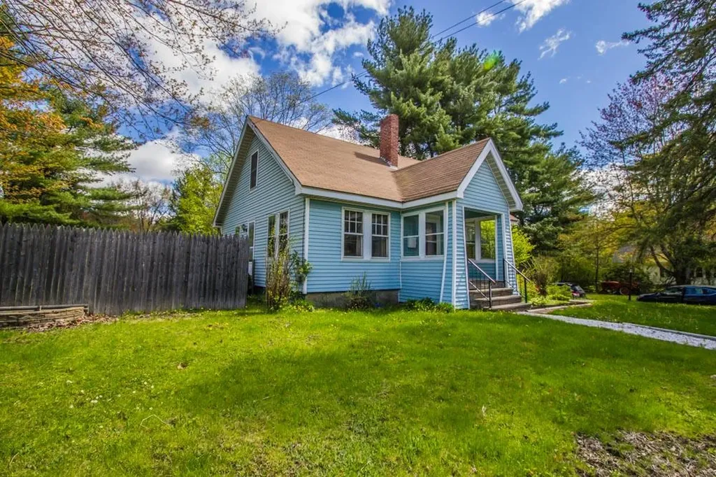 181 Eastern Avenue Augusta ME 04330