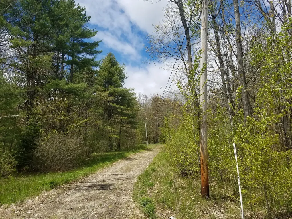 1031 Hallowell Road Durham ME 04222