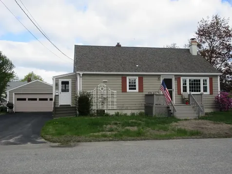 44 Bushey Circle Lewiston ME 04240