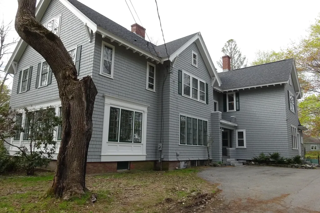 421 Garland Street Bangor ME 04401