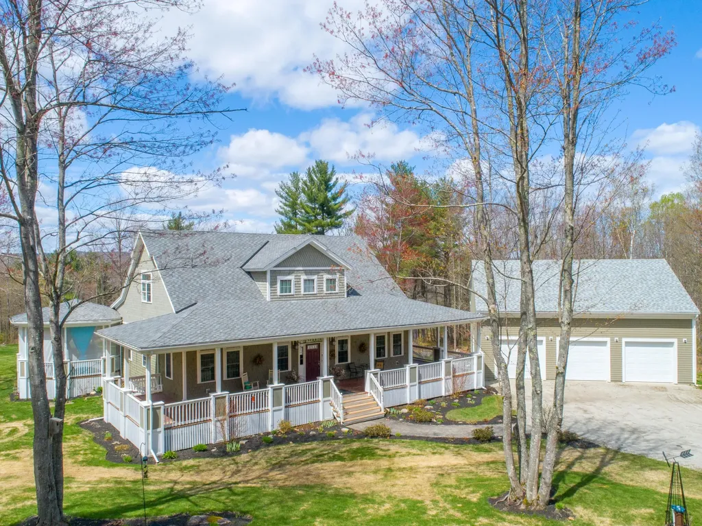24 Penney Lane Greene ME 04236