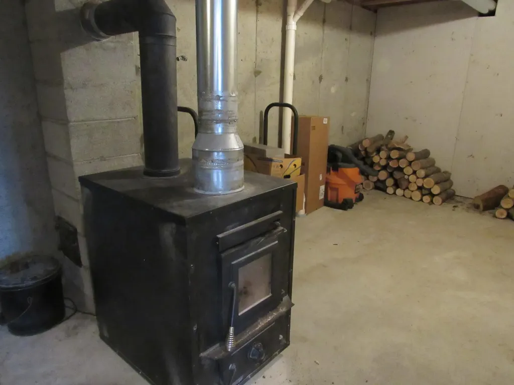 3 Sturtevant Drive Fairfield ME 04937