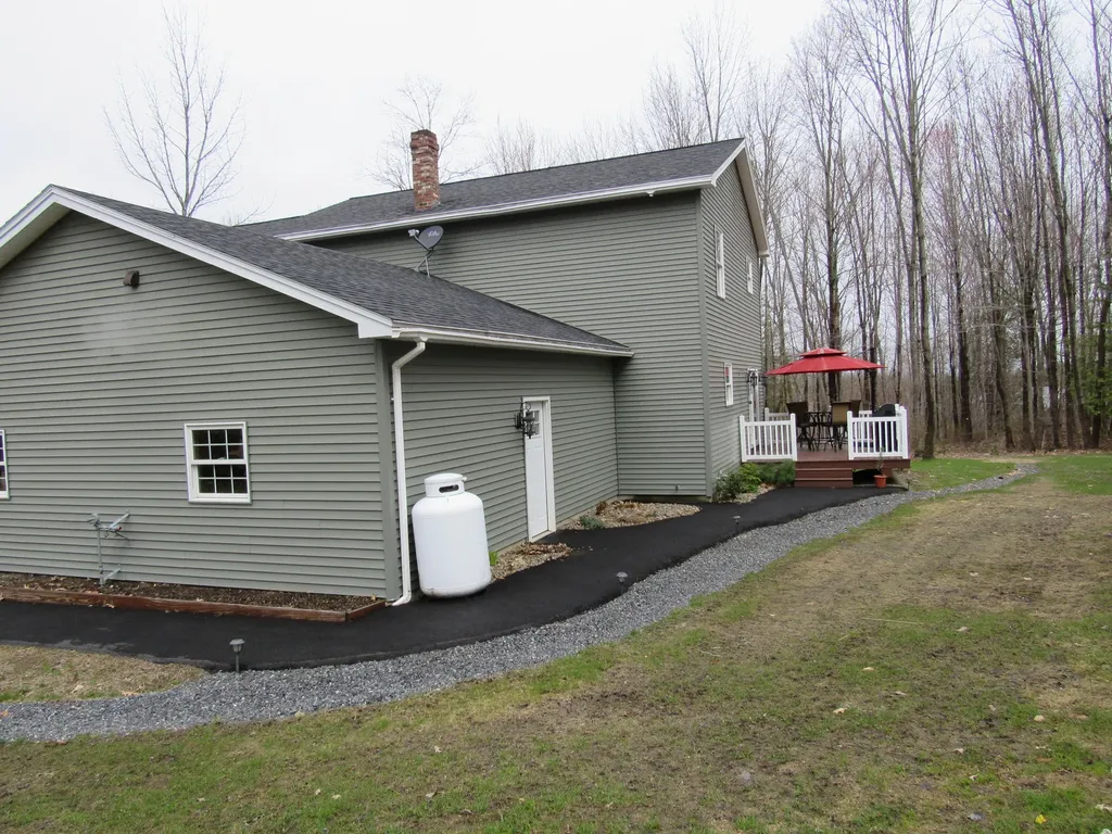 3 Sturtevant Drive Fairfield ME 04937