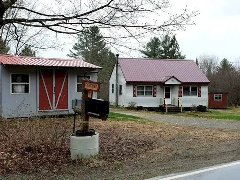 31 Harmony Road Wellington ME 04942