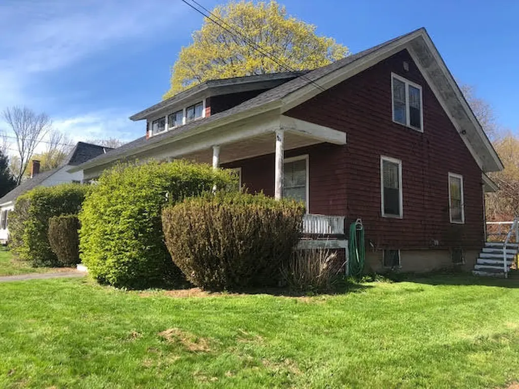 790 Main Street Eliot ME 03903