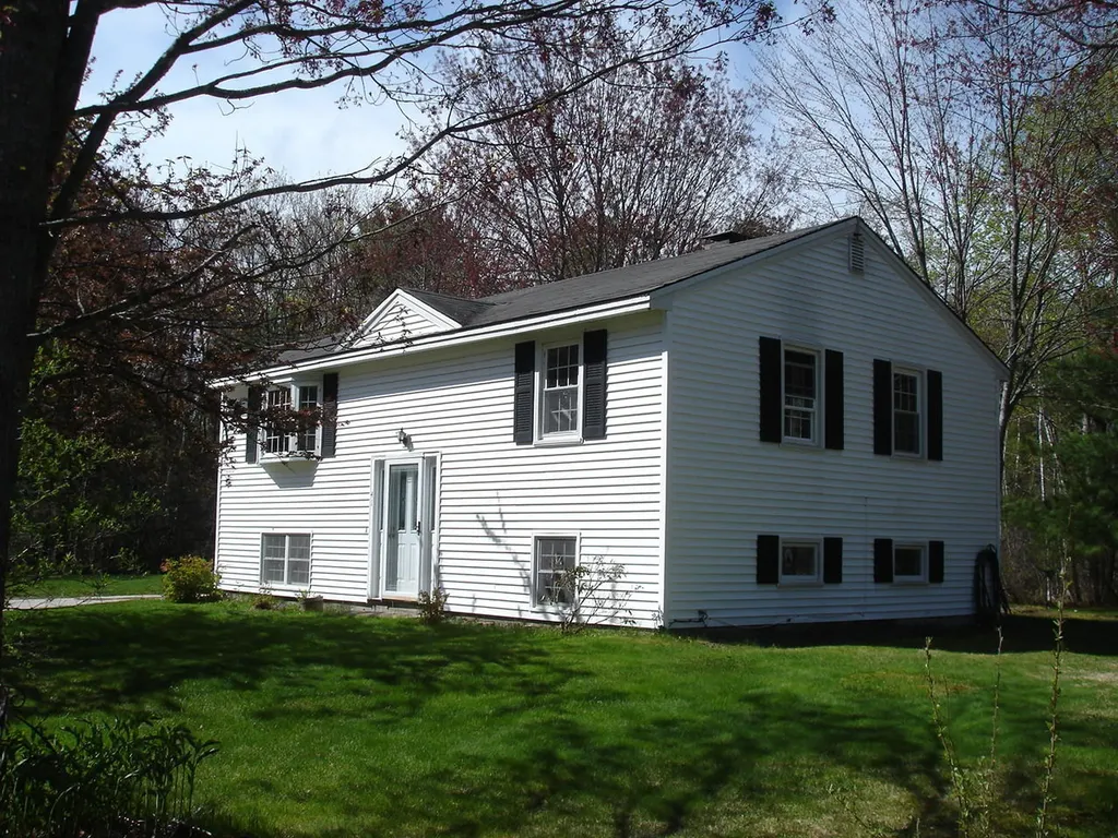 41 Briarwood Lane Gorham ME 04038