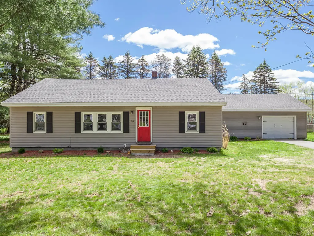 24 Thompson Road Kennebunk ME 04043