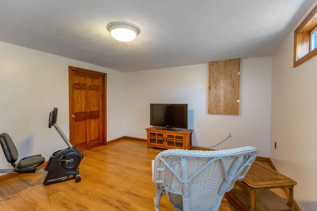 49 Cathance Road Topsham ME 04086