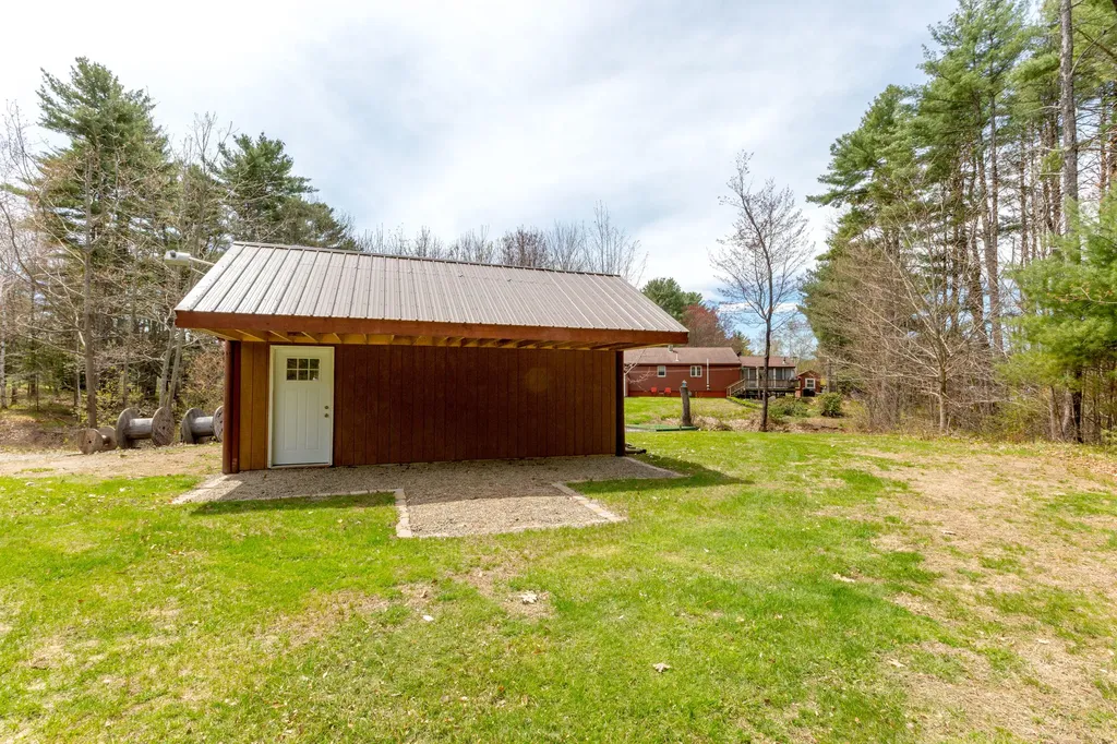 49 Cathance Road Topsham ME 04086