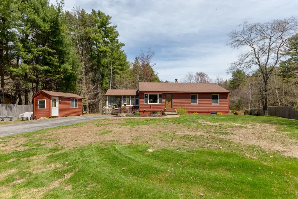 49 Cathance Road Topsham ME 04086