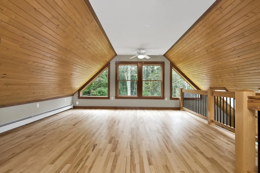 56 Rangdale Road Durham ME 04222