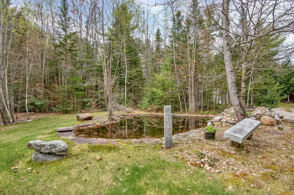 56 Rangdale Road Durham ME 04222