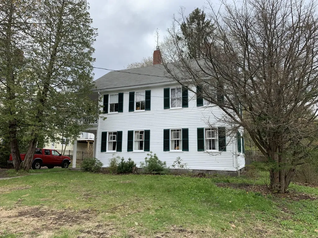 28 Church Street Gorham ME 04038