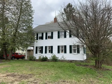 28 Church Street Gorham ME 04038