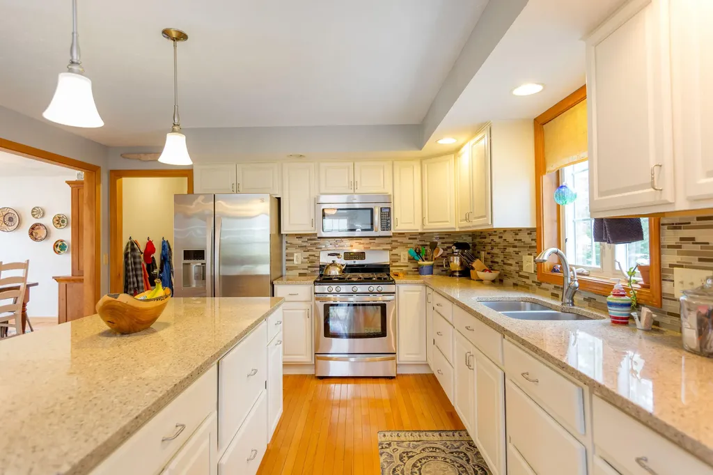 4 Mountain Ash Avenue Brunswick ME 04011