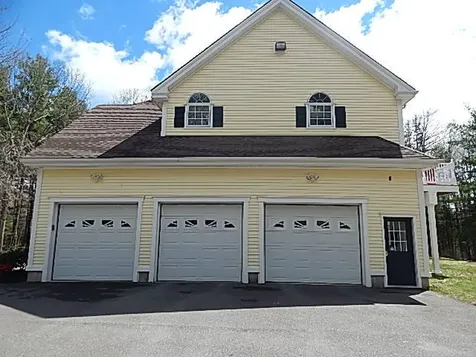 93 Fox Hollow Lane Bangor ME 04401