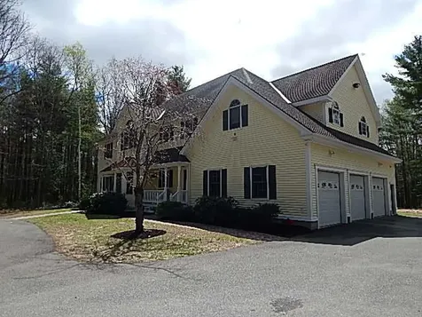 93 Fox Hollow Lane Bangor ME 04401