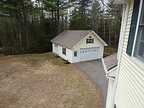 93 Fox Hollow Lane Bangor ME 04401