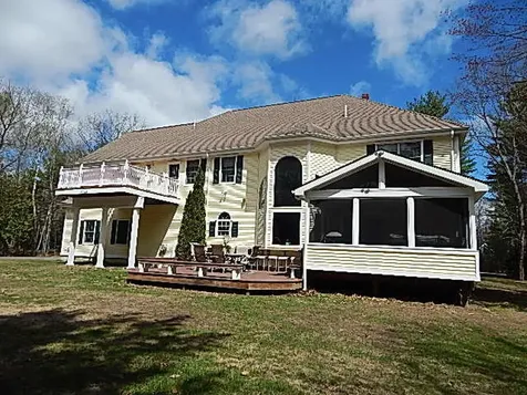93 Fox Hollow Lane Bangor ME 04401