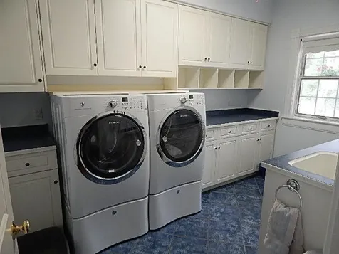 93 Fox Hollow Lane Bangor ME 04401