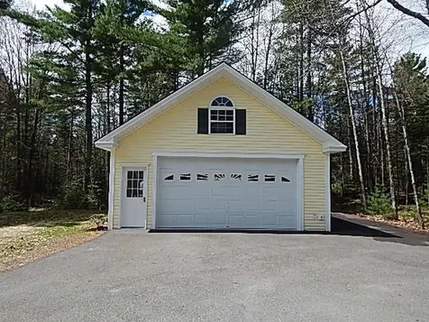 93 Fox Hollow Lane Bangor ME 04401