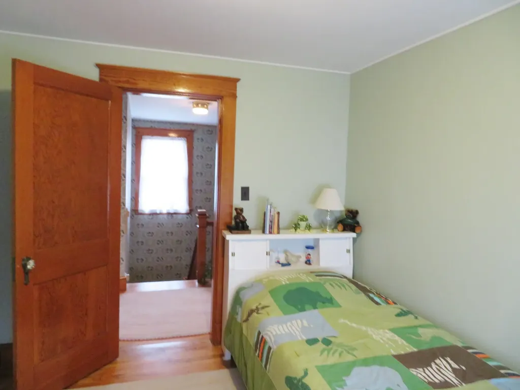 31 Forest Street Lewiston ME 04240