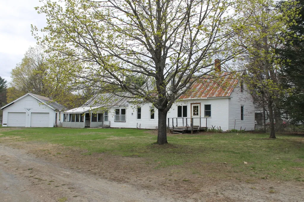 52 Fahi Pond Road Anson ME 04958