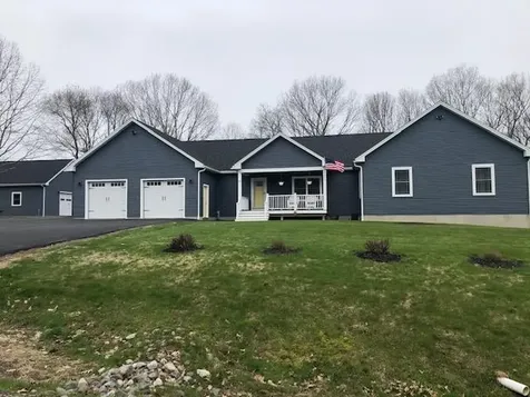 40 Moonlight River Drive Eddington ME 04428