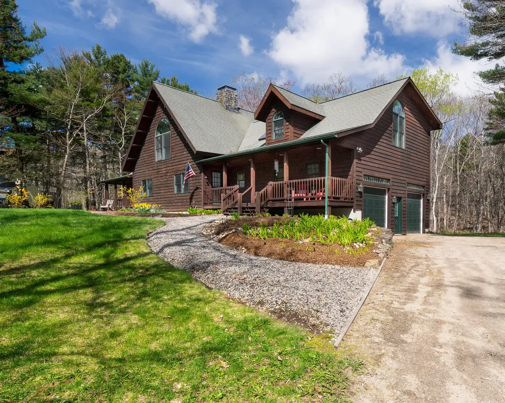 40 Pine Mountain Road York ME 03902
