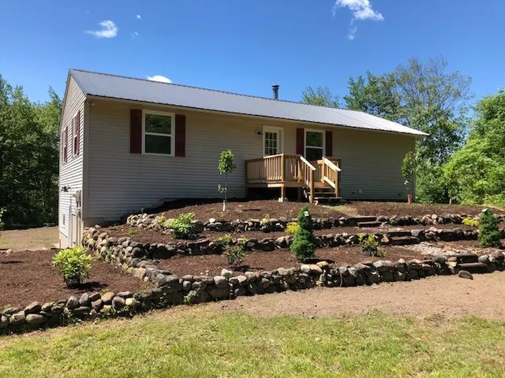 706 Gore Road Alfred ME 04002