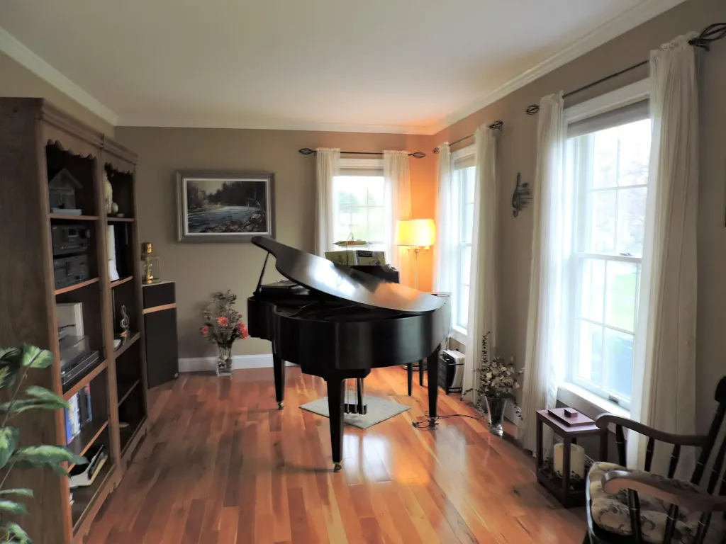 13 Rockland Court Brewer ME 04412
