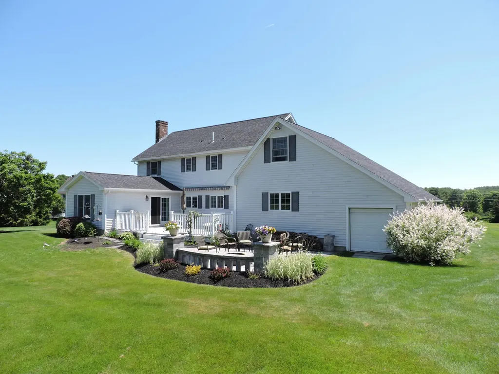 13 Rockland Court Brewer ME 04412