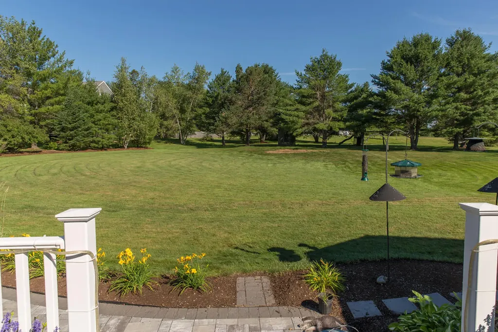 13 Rockland Court Brewer ME 04412