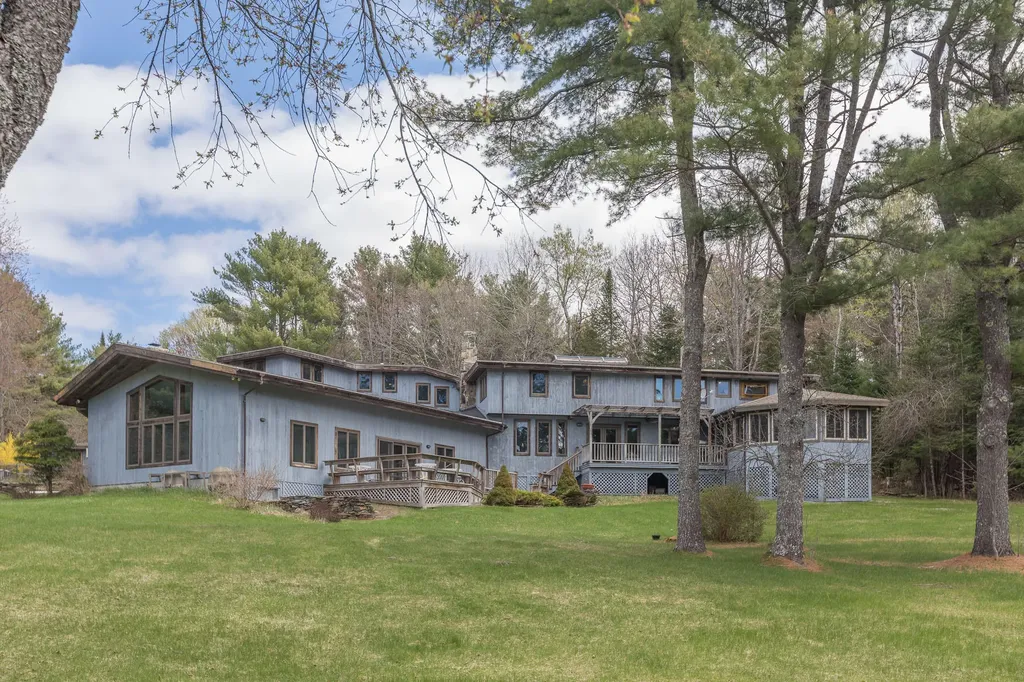 250 Magog Road Appleton ME 04862
