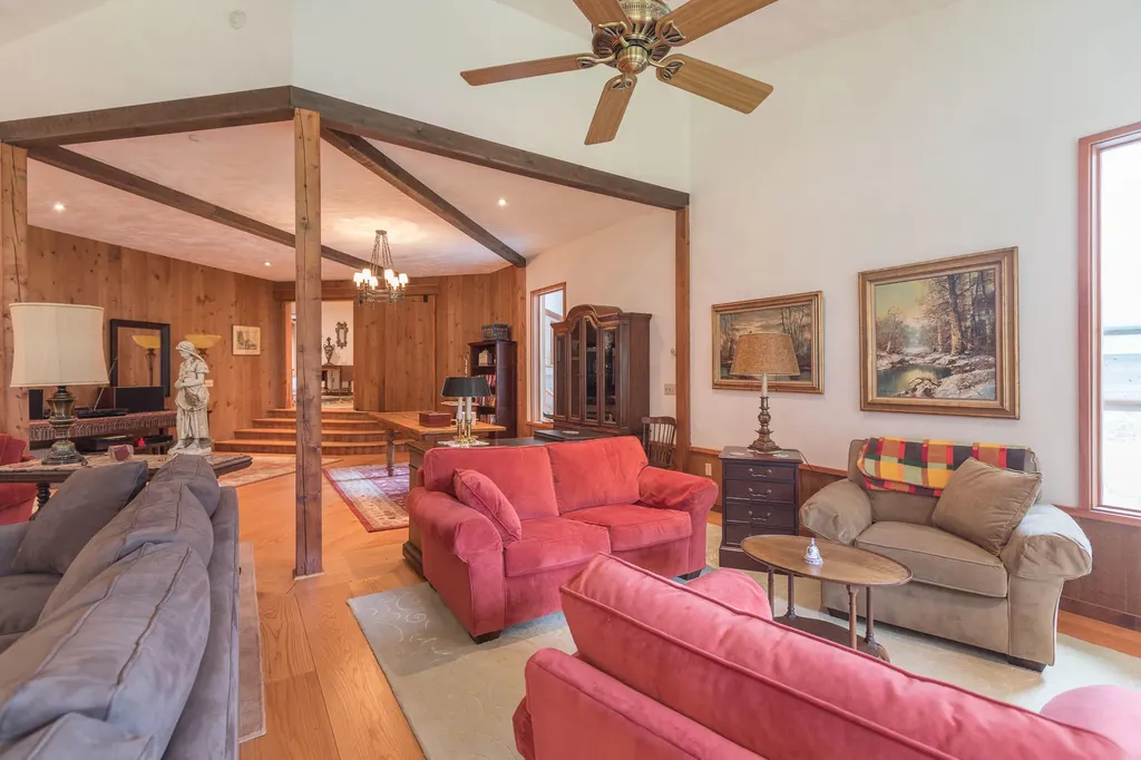 250 Magog Road Appleton ME 04862
