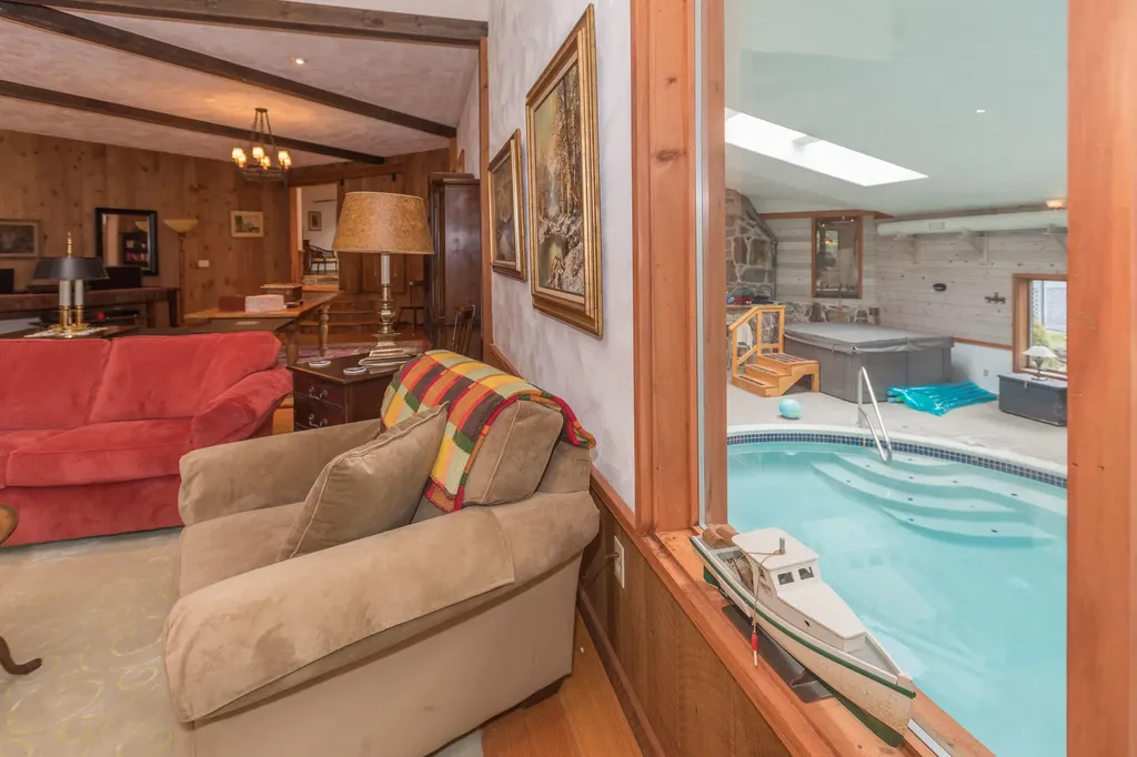 250 Magog Road Appleton ME 04862