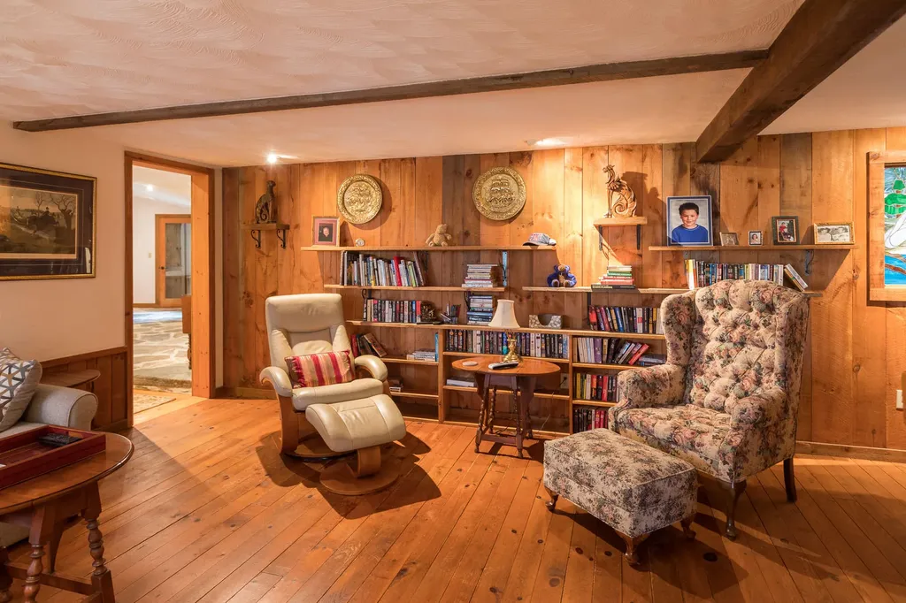 250 Magog Road Appleton ME 04862