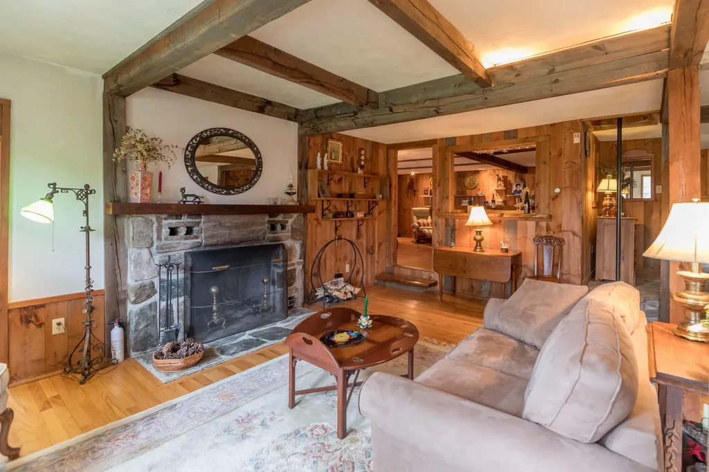 250 Magog Road Appleton ME 04862