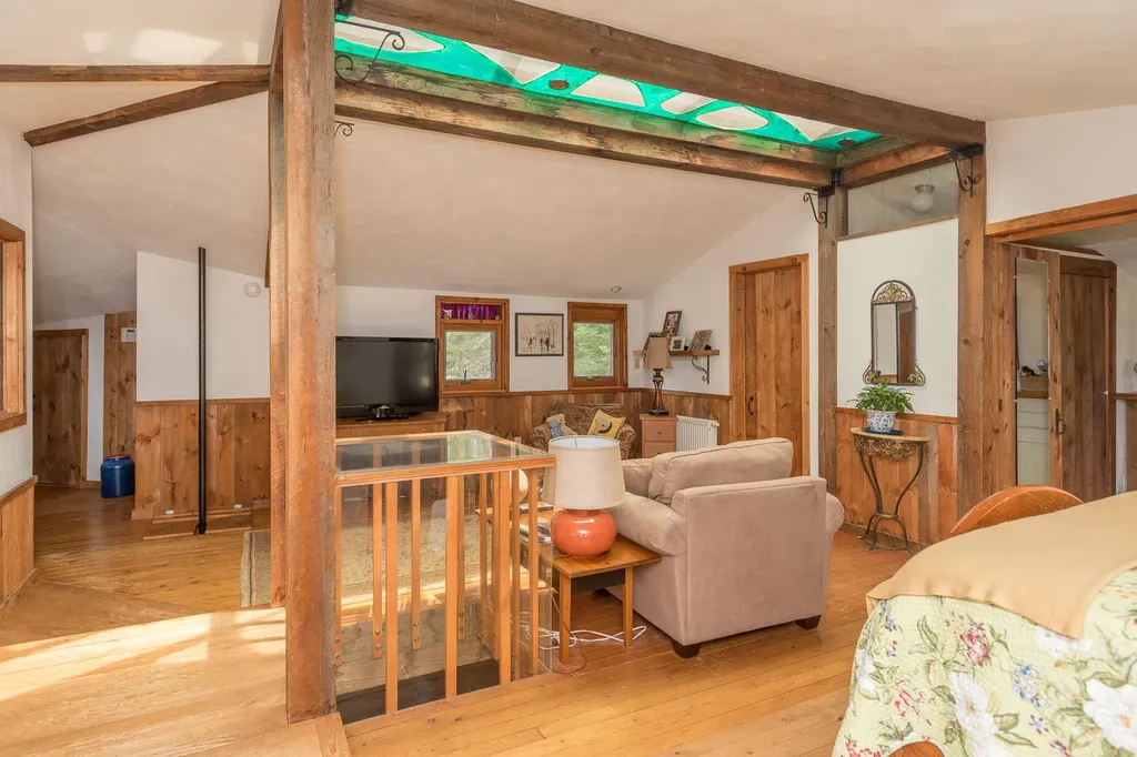 250 Magog Road Appleton ME 04862