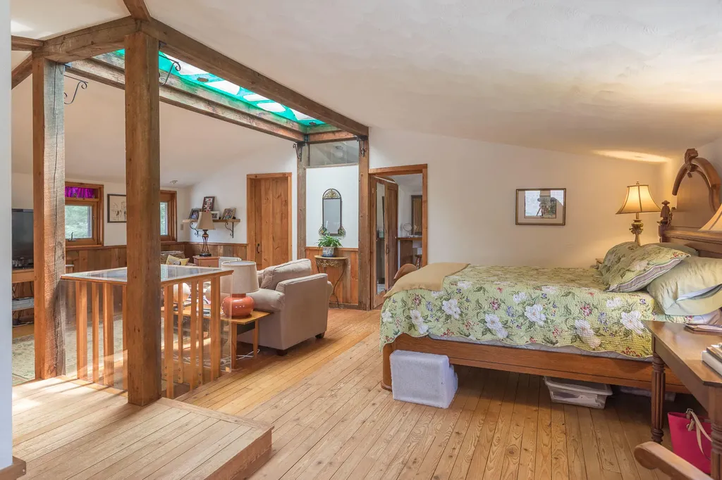 250 Magog Road Appleton ME 04862