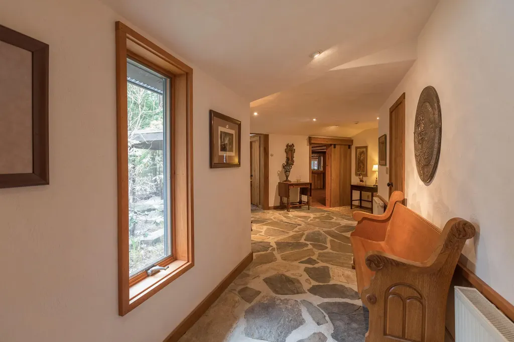 250 Magog Road Appleton ME 04862