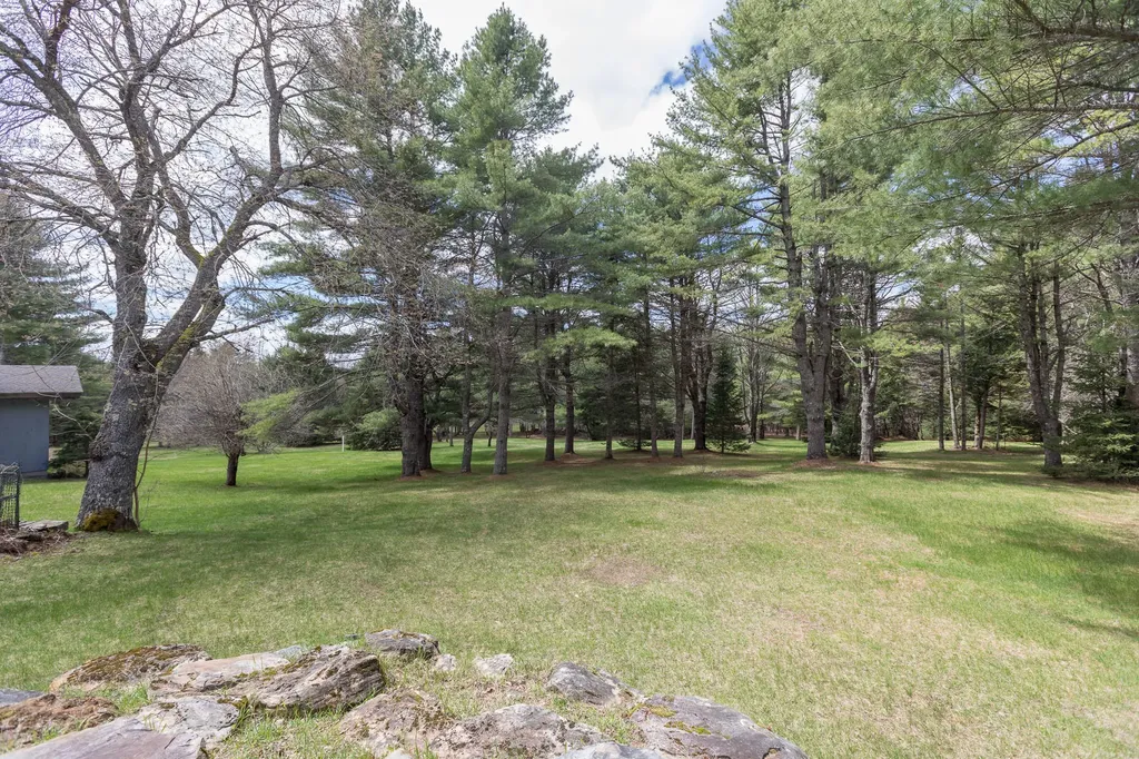 250 Magog Road Appleton ME 04862