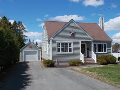 30 Elizabeth Street Presque Isle ME 04769