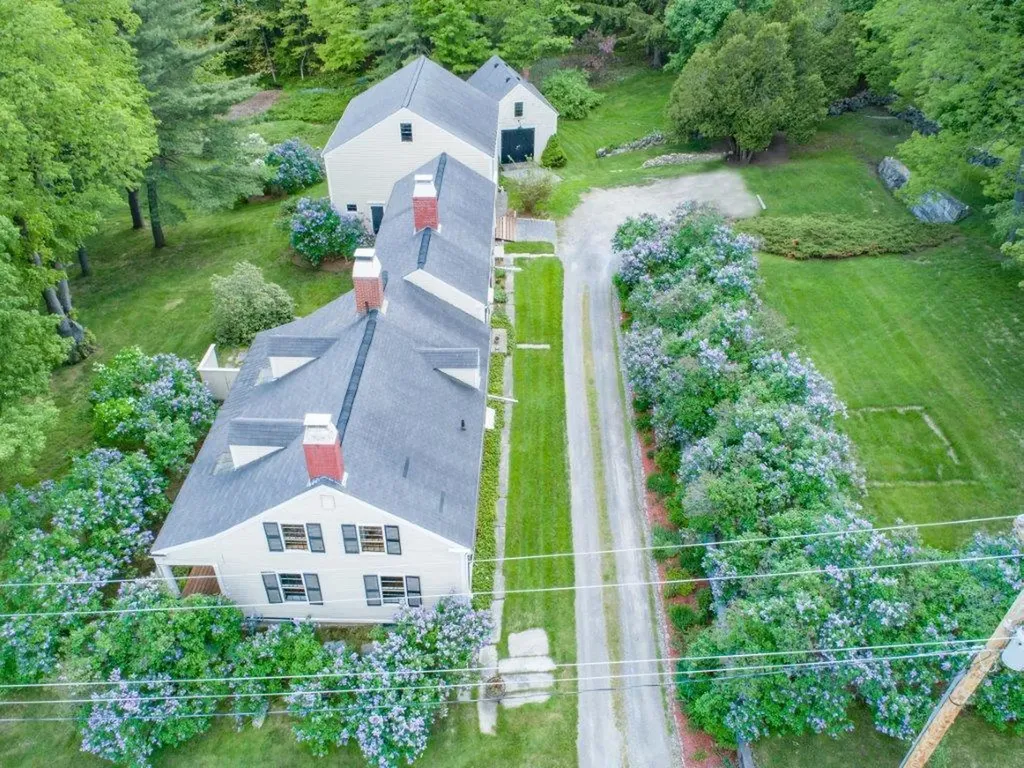 42 Winthrop Street Hallowell ME 04347