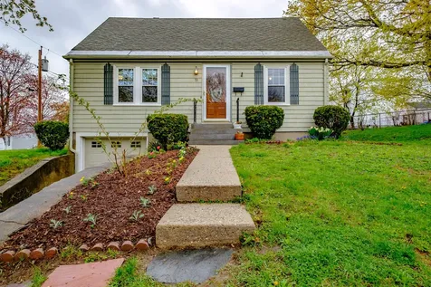 59 Pitt Street South Portland ME 04106
